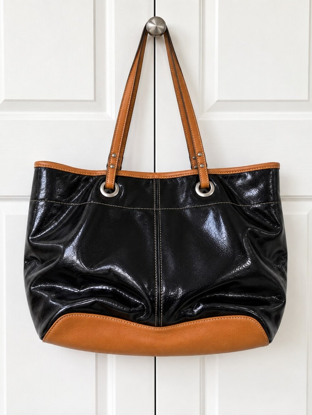 NINE WEST ๐ค Black & Cognac Two-Tone Patent Leather Tote Bag ๐ - Picture 1 of 5